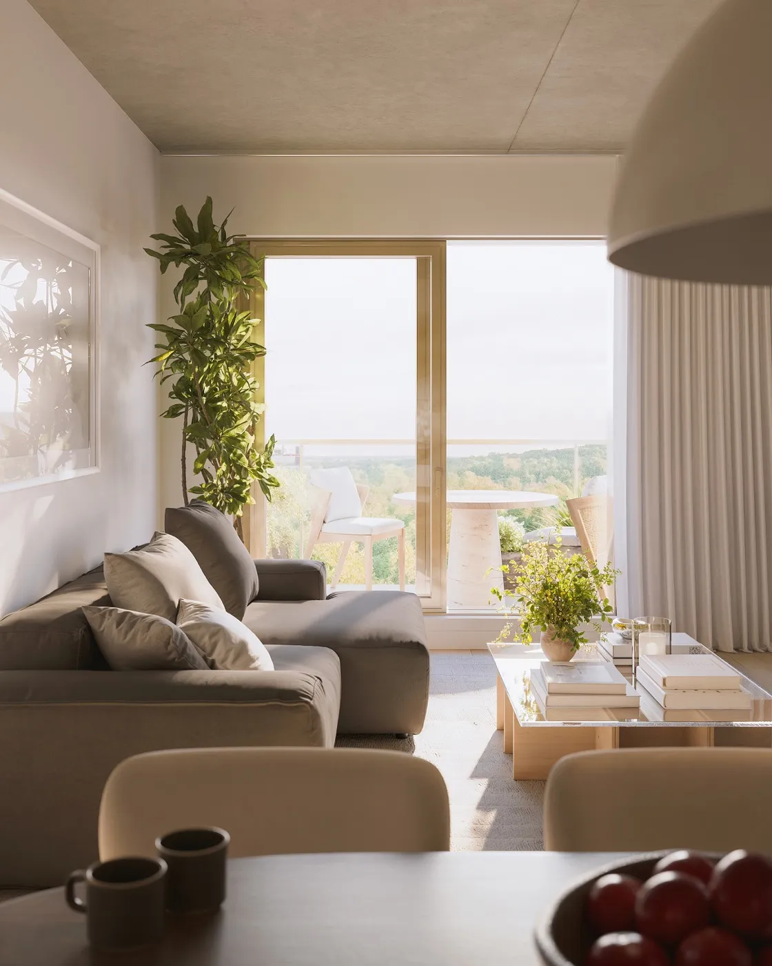 Salon lumineux d’un condominium Riviera